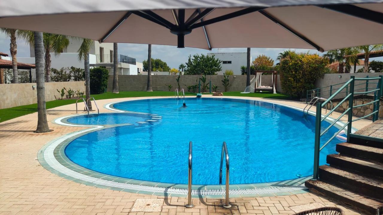 Holiday Home Valencia ริบา-โรฆา เด ตูเรีย ภายนอก รูปภาพ