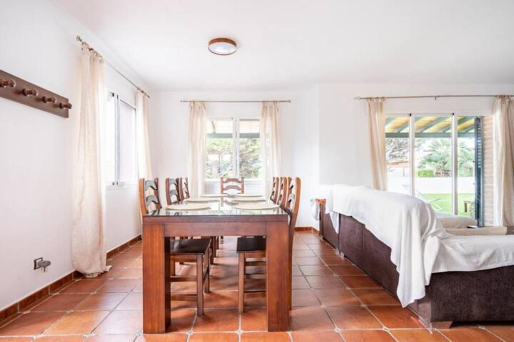 Holiday Home Valencia ริบา-โรฆา เด ตูเรีย ภายนอก รูปภาพ